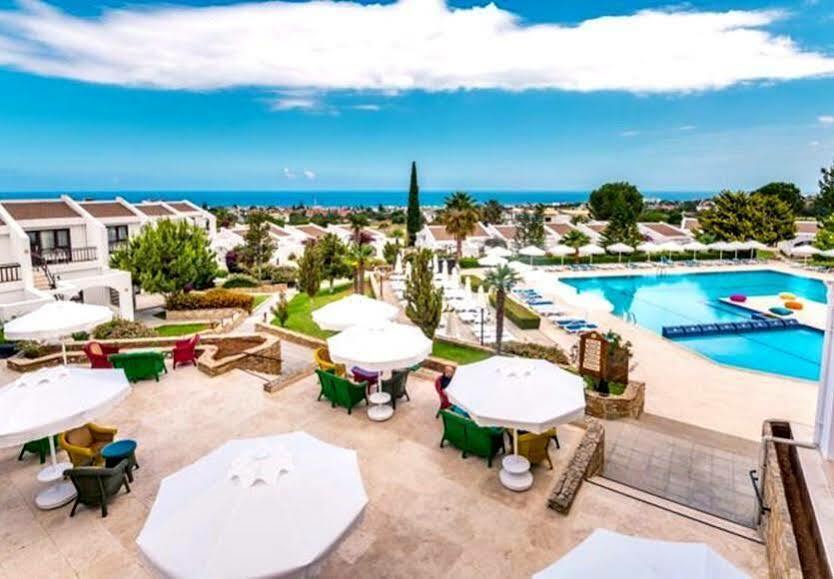 The Olive Tree Hotel Ájosz Epíktitosz Kültér fotó